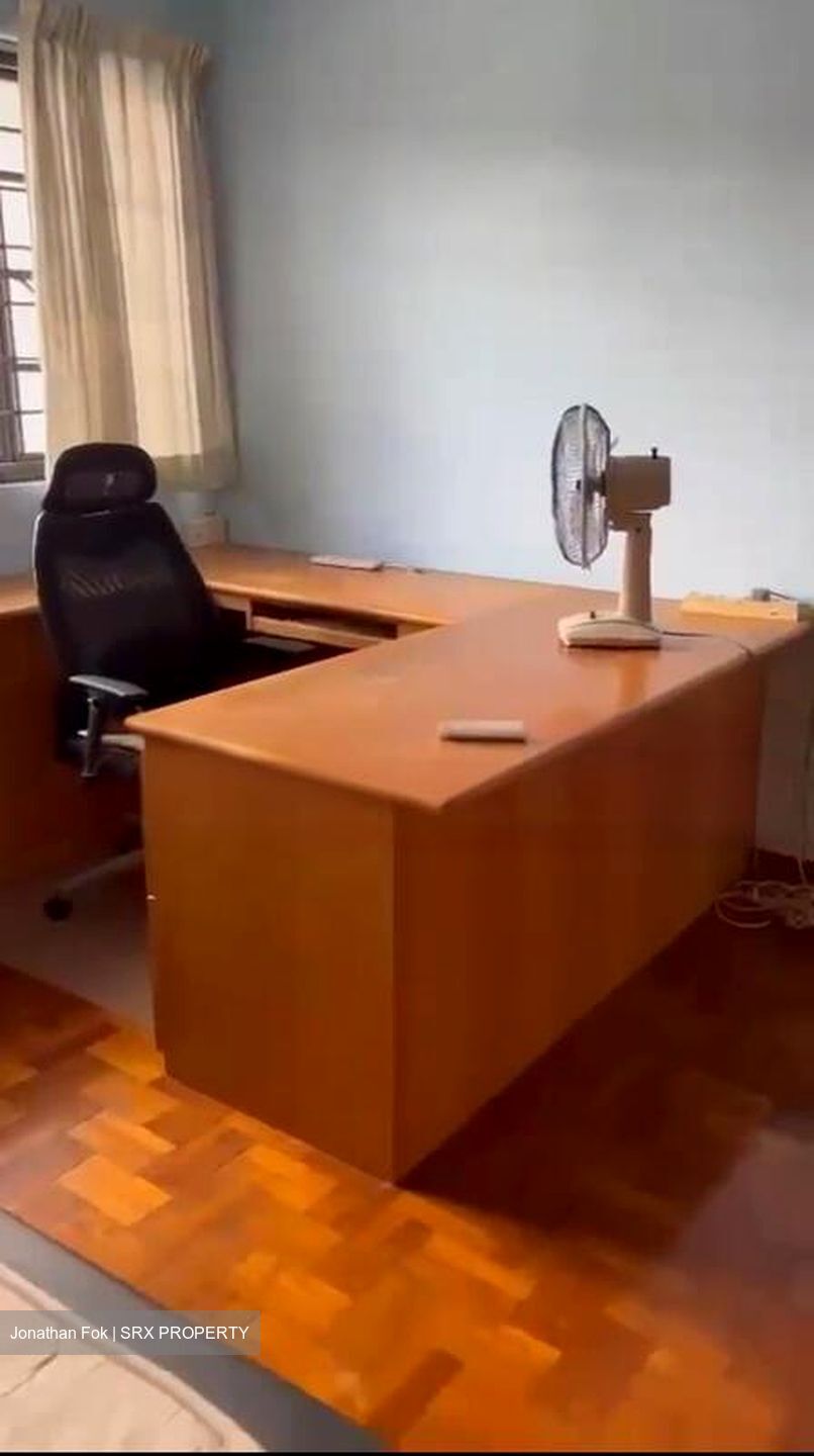 Jurong West Street 93 (D22), Terrace #480171951